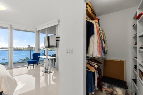 Copropriété à vendre à Miami, Floride: 3 chambres, 173.26 m2 № 1944874 - photo 19