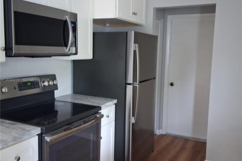 Touwnhouse à louer à Jupiter, Floride: 3 chambres, 139.35 m2 № 2168112 - photo 6