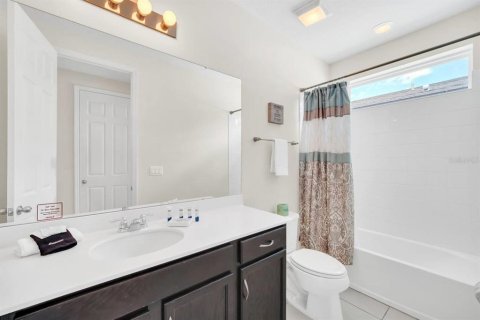 Купить виллу или дом в Киссимми, Флорида 12 комнат, 315.96м2, № 2099304 - фото 28