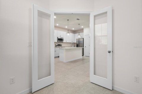 Adosado en alquiler en Apopka, Florida, 3 dormitorios, 154.4 m2 № 1813080 - foto 8