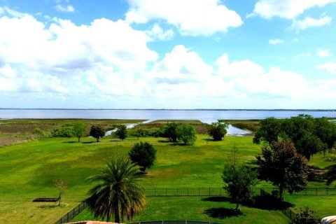 House in BELLALAGO in Kissimmee, Florida 5 bedrooms, 275.92 sq.m. № 2142187 - photo 24