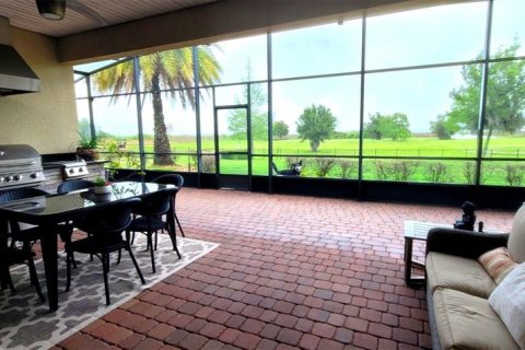 House in BELLALAGO in Kissimmee, Florida 5 bedrooms, 275.92 sq.m. № 2142187 - photo 19