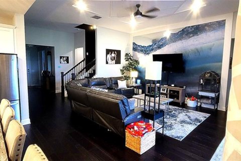 House in BELLALAGO in Kissimmee, Florida 5 bedrooms, 275.92 sq.m. № 2142187 - photo 2