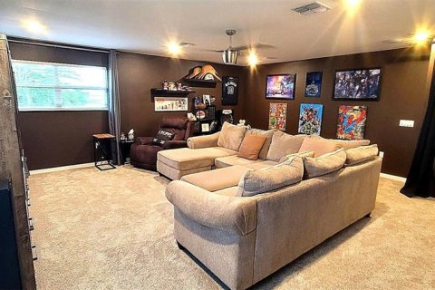 House in BELLALAGO in Kissimmee, Florida 5 bedrooms, 275.92 sq.m. № 2142187 - photo 11