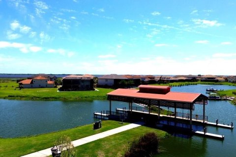 House in BELLALAGO in Kissimmee, Florida 5 bedrooms, 275.92 sq.m. № 2142187 - photo 25