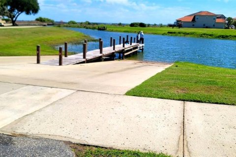House in BELLALAGO in Kissimmee, Florida 5 bedrooms, 275.92 sq.m. № 2142187 - photo 29