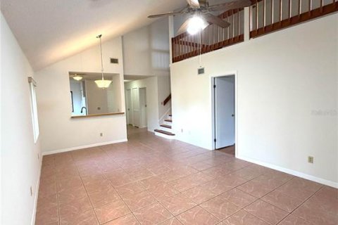 Commercial property in Palm Coast, Florida 4 bedrooms, 201.23 sq.m. № 2217228 - photo 9