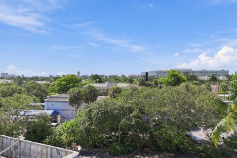 Immobilier commercial à vendre à Boca Raton, Floride № 2250598 - photo 13