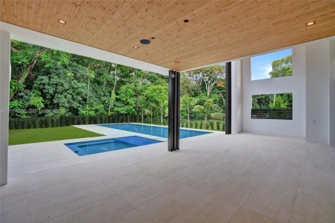 Villa ou maison à vendre à Miami, Floride: 7 chambres, 681.81 m2 № 2173582 - photo 23