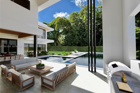 Villa ou maison à vendre à Miami, Floride: 7 chambres, 681.81 m2 № 2173582 - photo 4