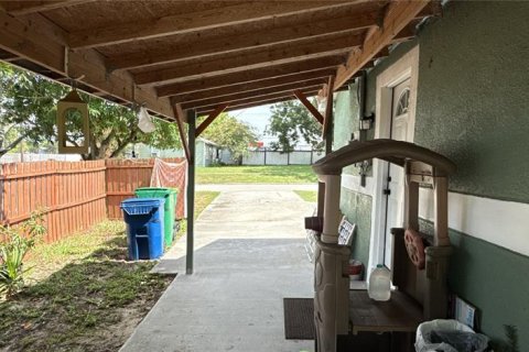 House in Dundee, Florida 2 bedrooms, 103.59 sq.m. № 1844364 - photo 29