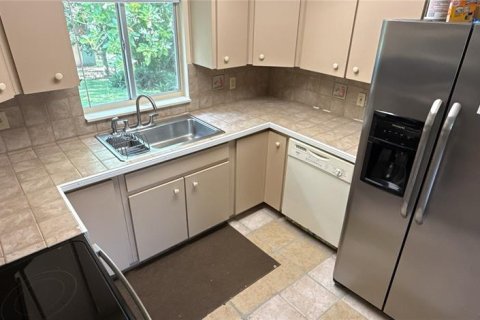 House in Dundee, Florida 2 bedrooms, 103.59 sq.m. № 1844364 - photo 23