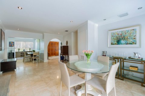 Casa en venta en South Miami, Florida, 3 dormitorios, 164.25 m2 № 1855381 - foto 10