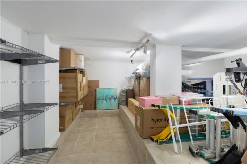 Casa en venta en South Miami, Florida, 3 dormitorios, 164.25 m2 № 1855381 - foto 28
