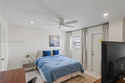 Снять в аренду кондоминиум в Форт-Лодердейл, Флорида 2 спальни, 134.71м2, № 1987601 - фото 12