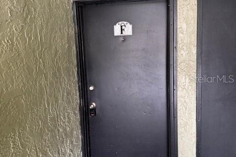 Condo in Altamonte Springs, Florida, 2 bedrooms  № 1534169 - photo 1