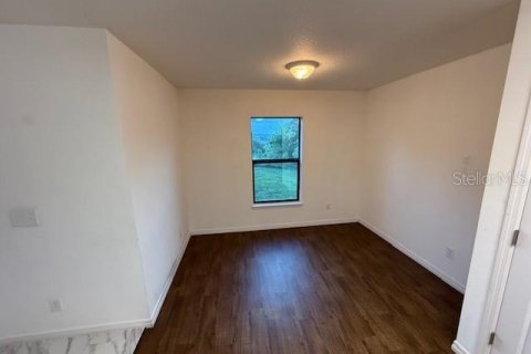 House in Dundee, Florida 3 bedrooms, 123.65 sq.m. № 1843954 - photo 7