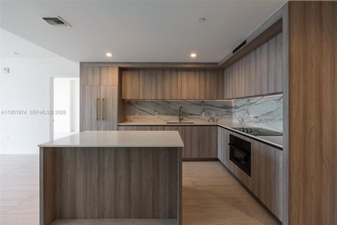 Condominio en venta en Miami, Florida, 1 dormitorio, 51.19 m2 № 2006072 - foto 3