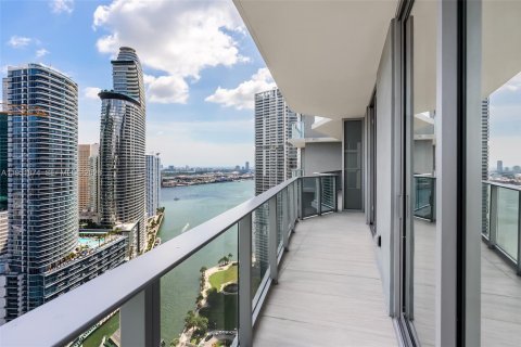 Condominio en venta en Miami, Florida, 1 dormitorio, 51.19 m2 № 2006072 - foto 21