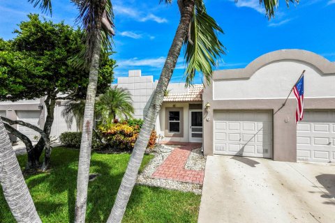 Touwnhouse à vendre à Boca Raton, Floride: 2 chambres, 103.59 m2 № 2419416 - photo 2