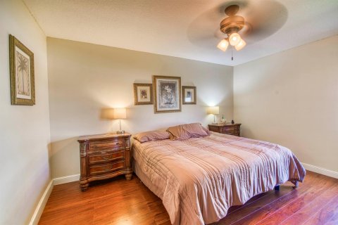 Touwnhouse à vendre à Boca Raton, Floride: 2 chambres, 103.59 m2 № 2419416 - photo 13