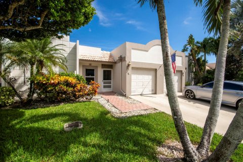 Touwnhouse à vendre à Boca Raton, Floride: 2 chambres, 103.59 m2 № 2419416 - photo 17