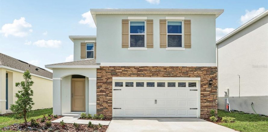 House in Davenport, Florida 4 bedrooms, 214.14 sq.m. № 2258398