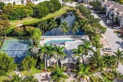 Купить таунхаус в Ривьера-Бич, Флорида 3 спальни, 137.59м2, № 2014022 - фото 12