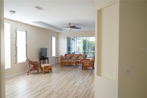 Villa ou maison à vendre à Apollo Beach, Floride: 3 chambres, 182.09 m2 № 2092615 - photo 10