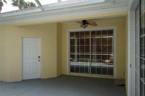 Villa ou maison à vendre à Apollo Beach, Floride: 3 chambres, 182.09 m2 № 2092615 - photo 5