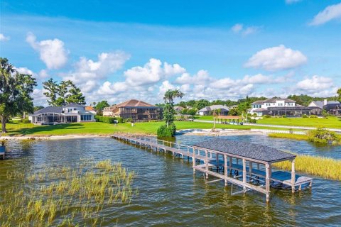 House in Yalaha, Florida 4 bedrooms, 398.36 sq.m. № 2098602 - photo 5