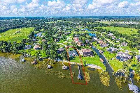 House in Yalaha, Florida 4 bedrooms, 398.36 sq.m. № 2098602 - photo 4