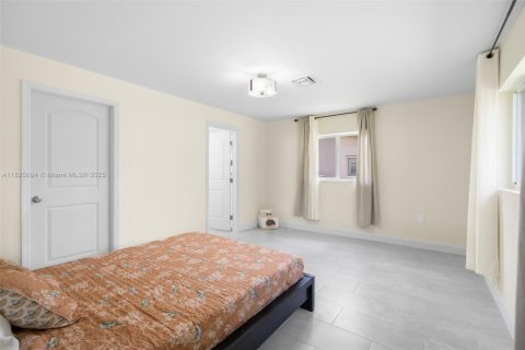 Casa en venta en Lauderhill, Florida, 4 dormitorios, 151.52 m2 № 1794892 - foto 11