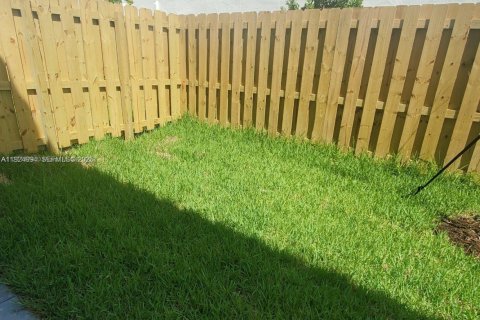 Adosado en venta en Homestead, Florida, 3 dormitorios, 157.47 m2 № 1986641 - foto 21