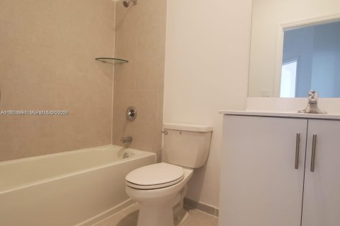 Adosado en venta en Homestead, Florida, 3 dormitorios, 157.47 m2 № 1986641 - foto 7