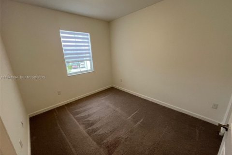 Adosado en venta en Homestead, Florida, 3 dormitorios, 157.47 m2 № 1986641 - foto 16