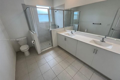 Adosado en venta en Homestead, Florida, 3 dormitorios, 157.47 m2 № 1986641 - foto 19