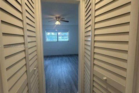 Condominio en alquiler en Aventura, Florida, 1 dormitorio № 1965093 - foto 15