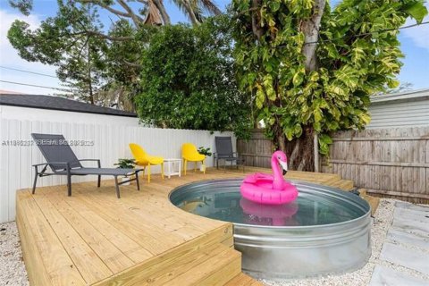 Снять в аренду виллу или дом в Майами, Флорида 3 спальни, 156.82м2, № 2046376 - фото 15