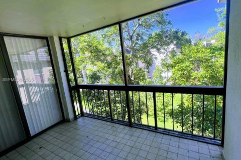 Copropriété à louer à Coral Springs, Floride: 2 chambres, 99.22 m2 № 2276811 - photo 7
