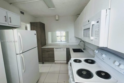 Condo à Coral Springs, Floride, 2 chambres  № 2276811