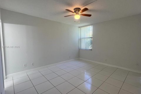 Copropriété à louer à Coral Springs, Floride: 2 chambres, 99.22 m2 № 2276811 - photo 20