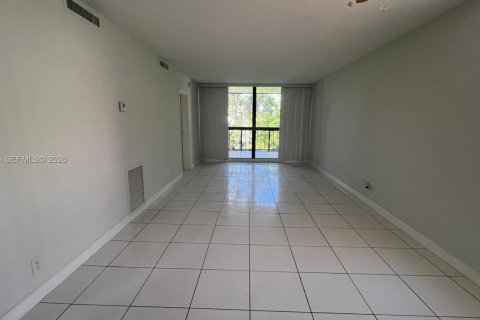Copropriété à louer à Coral Springs, Floride: 2 chambres, 99.22 m2 № 2276811 - photo 5