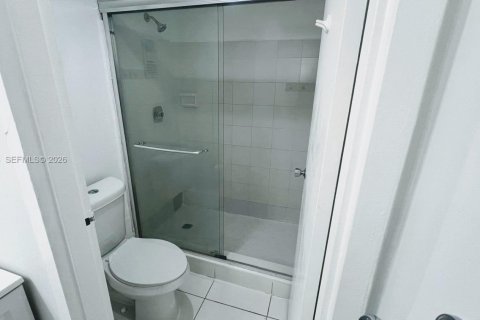 Copropriété à louer à Coral Springs, Floride: 2 chambres, 99.22 m2 № 2276811 - photo 19