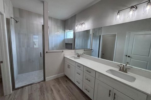 Casa en alquiler en Gainesville, Florida, 3 dormitorios, 167.78 m2 № 1884771 - foto 2