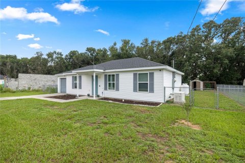 House in Ocala, Florida 3 bedrooms, 94.2 sq.m. № 2235454 - photo 2