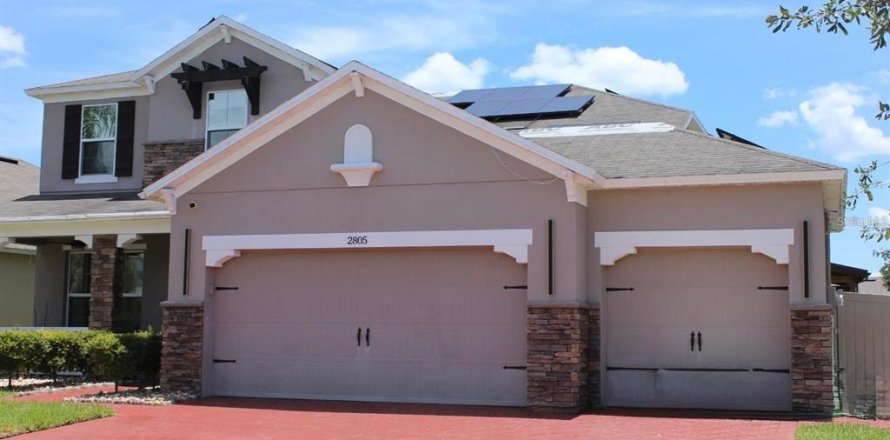 House in Kissimmee, Florida 5 bedrooms, 300.35 sq.m. № 1899269