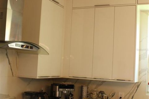 Купить виллу или дом в Киссимми, Флорида 12 комнат, 300.35м2, № 1899269 - фото 11