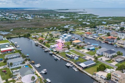 Villa ou maison à vendre à Hernando Beach, Floride: 2 chambres, 128.95 m2 № 2391347 - photo 29