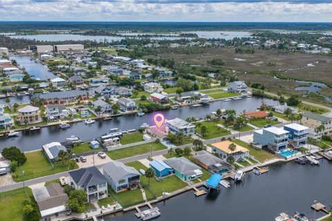 Villa ou maison à vendre à Hernando Beach, Floride: 2 chambres, 128.95 m2 № 2391347 - photo 27